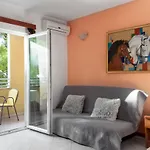 Apartament Promenada - Beachfront Tučepi
