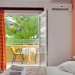 Apartament Promenada - Beachfront Tučepi