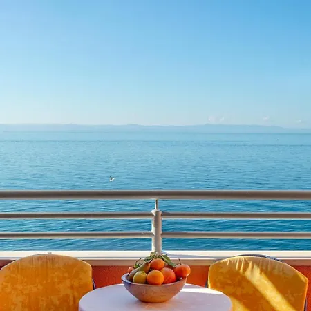 Promenada - Beachfront アパート *